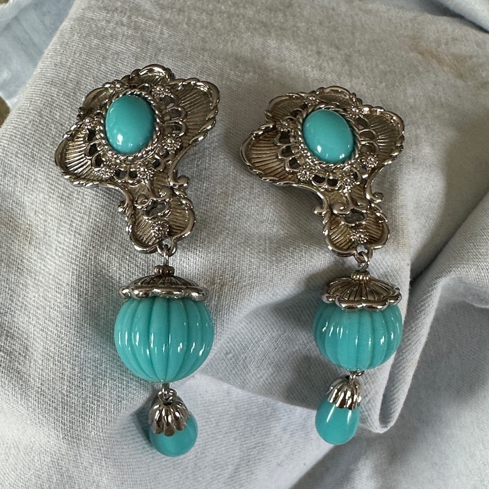 Elegant Dangle Silver Tone and  Faux Turquoise Clip Earrings